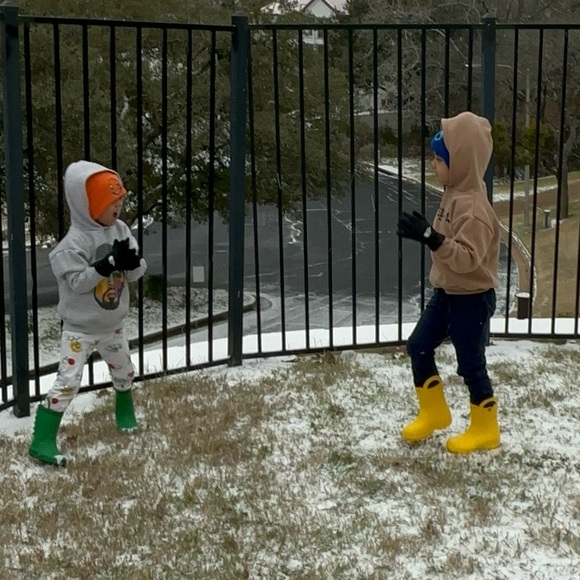 Meet your Posher, Irene - Picture 1 of 1